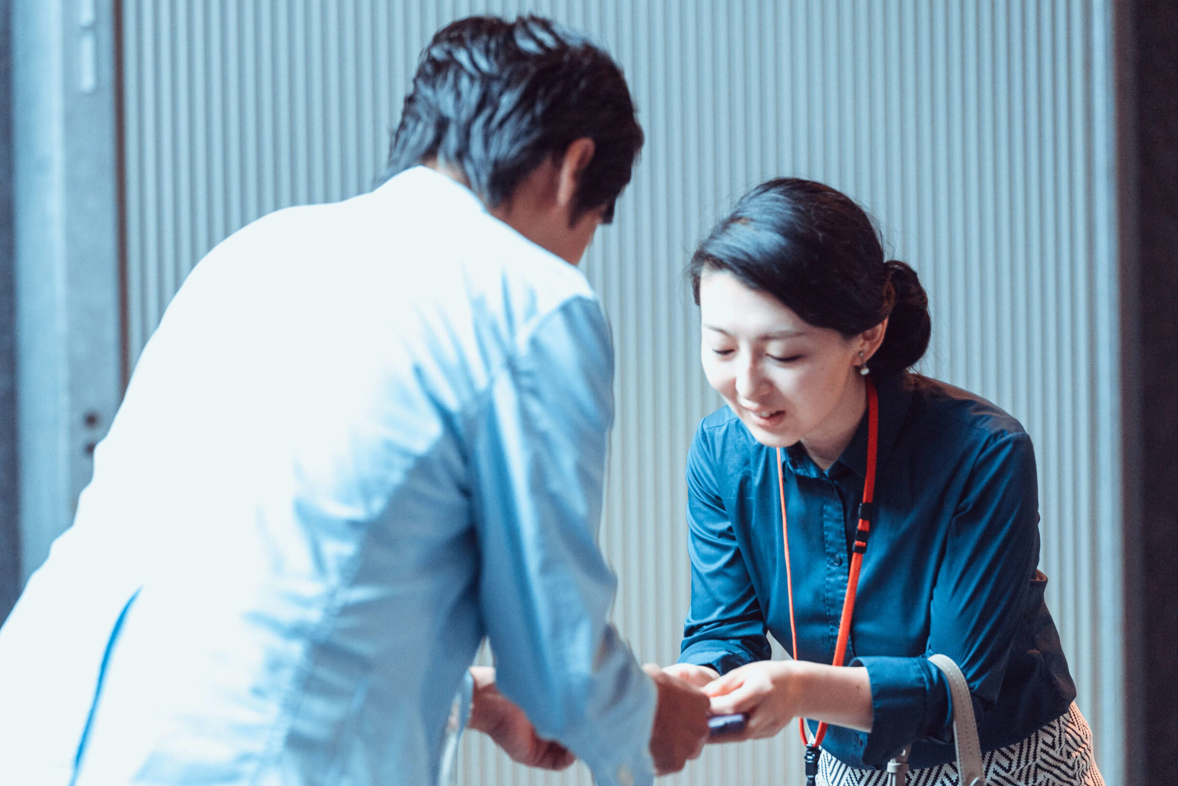 hajimemashite meeting Japanese in business for the first time making a good impression business cards