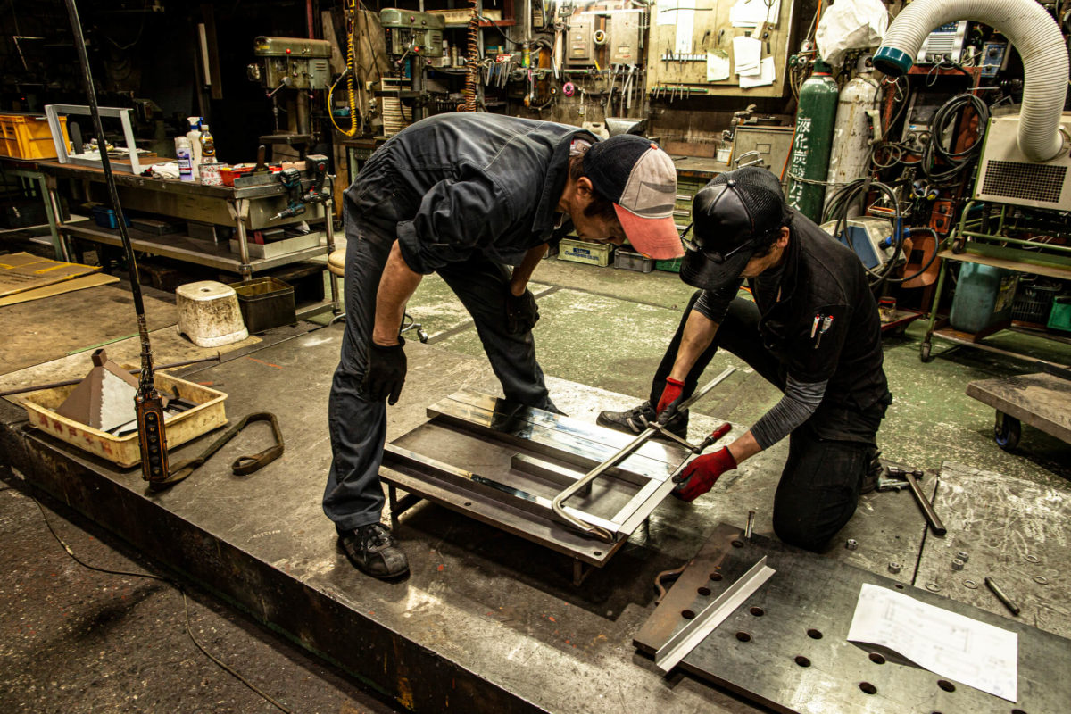 Gijutsu wo nusumu – Japanese workers “stealing knowledge” to get ahead ...
