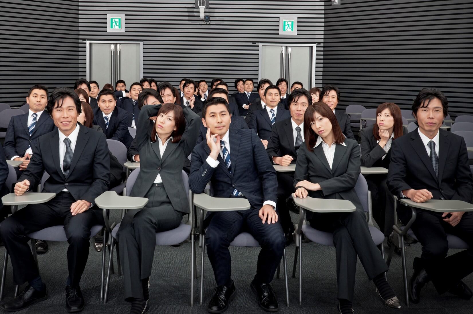 HOW TO KEEP JAPANESE FROM FALLING ASLEEP IN YOUR PRESENTATION